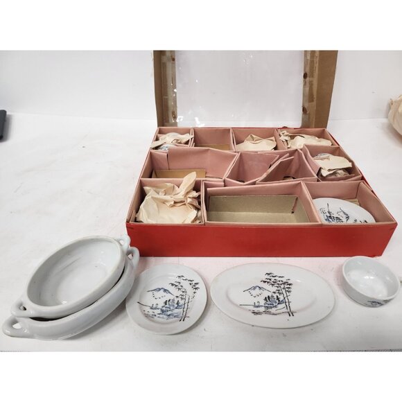 Vintage Straco Childrens Toy Tea China Set in Box Ceramic Asian Made In Japan - Picture 5 of 7